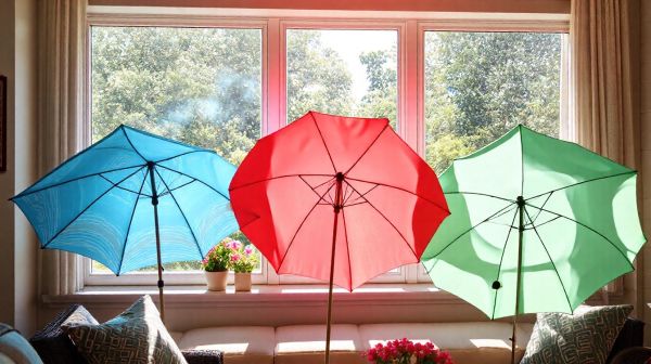 Les meilleurs parasols déportés pour un extérieur convivial